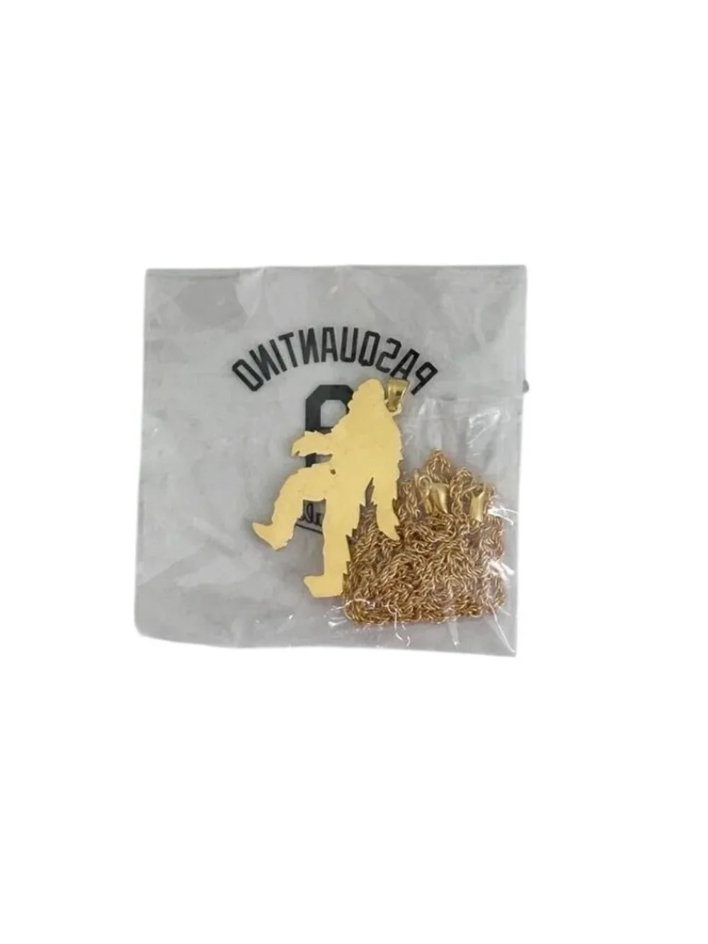 Kansas City Royals Vinnie Pasquantino Pasquatch Necklace Stadium Giveaway NEW